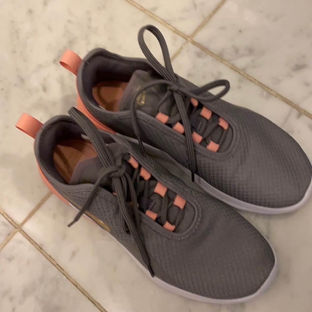 Women’s NIKE AIR athletic shoes, size 8.5
